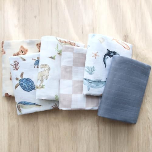 LifeTree Muslin Swaddle Blanket - Neutral with Sea Turtle Print