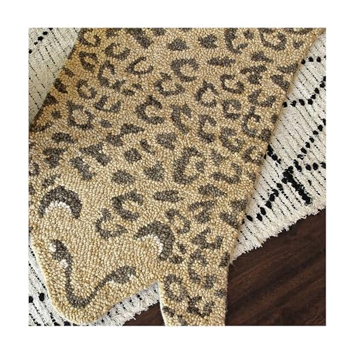 Crane Baby Leopard Shape Wool Rug 23x36